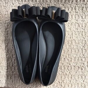 Melissa Black Glossy Bow Flats- size 9